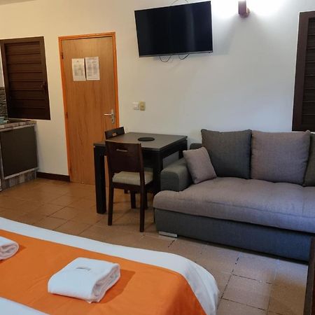 Hotel Oasis De Kiamu Lifou Luaran gambar
